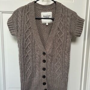 Abercrombie & Fitch Women's Taupe Cable Knit Cardigan